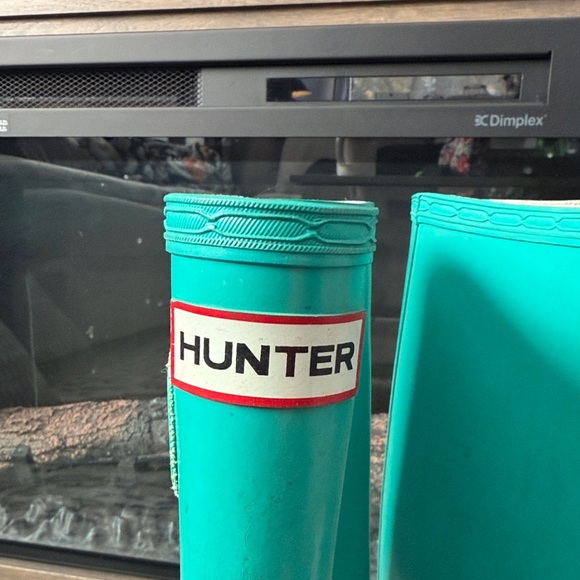 Hunter Classic Teal Rain Boots - Picture 2 of 11